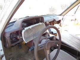 1983 TOYOTA PICK UP 2.4 MT 4X4 Z20955